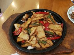 -鲁小三·大骨自助(金山总店)