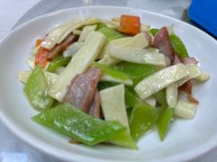 -芸海阁·农家私房菜(沙家浜景区出口店)