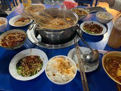 -马路边边麻辣烫(世纪金源店)