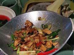 -卢大鲜鱼头捞饭(美利广场店)