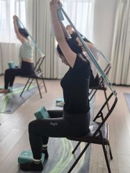 -爱尔乐美孕产瑜伽·普拉提