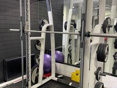 -汗水空间私教健身连锁(SM广场店)