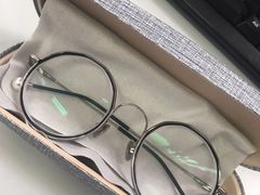 -提一眼镜·蔡司·依视路(小寨店)