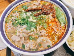 -云阿蛮云南生烫牛肉米线(奉贤路店)