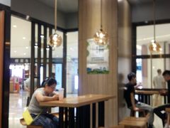 大堂-CoCo都可(合生汇店)
