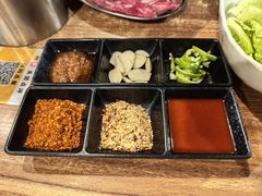 -山居屋炭火烧肉(厚街万达店)
