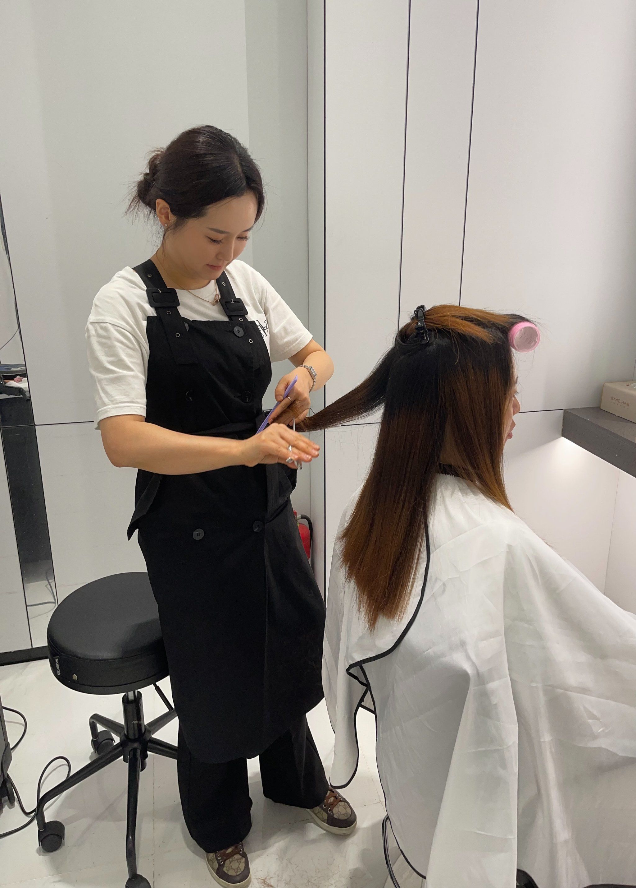 在上海的韩国发型师