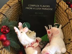 -星巴克臻选(宁波世纪东方广场店)