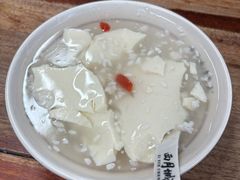 -小谭豆花(西大街店)