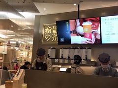 -奈雪的茶(市百一店)