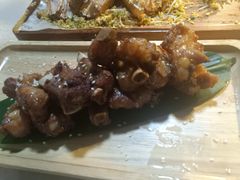 定安蒜香排骨-琼大师东方烤乳猪(亚特兰蒂斯店)