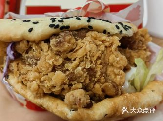 #城市向导官#今天外卖吃点啥【塔斯汀藤椒鸡腿中国汉堡