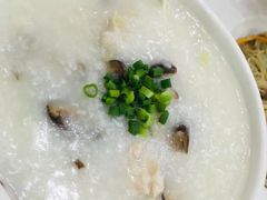 -明记港式烧腊茶餐厅(下沙店)