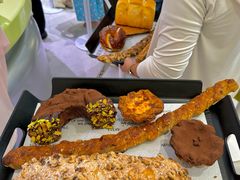 -HOT CRUSH趁热集合·现烤面包(环球港店)