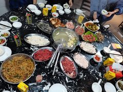 -牛一煲美食(江高店)
