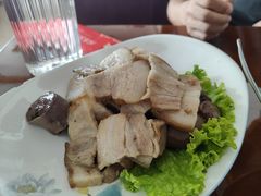 -鸿运美食府