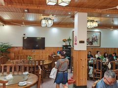 -芦茨金富饭庄·25年老字号·专做稻草鸡