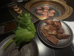 -山川小町·极番烧肉(新地假日广场店)