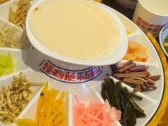 -怪噜范·老贵阳街头名小吃(鸿通城店)