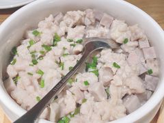 香芋蒸排骨-费大厨辣椒炒肉(万家丽一店)