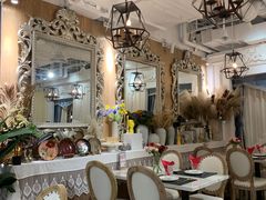 -HuaTa 花榻·花忆西葡餐厅(虹桥南丰城店)