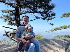 -罗田薄刀峰风景区