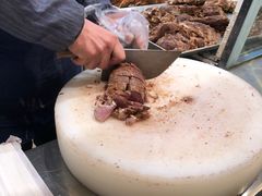-清真新凯腊牛羊肉专卖店