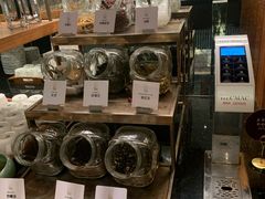 -东方红海鲜百汇(国际大厦店)