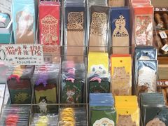 -猫的天空之城概念书店(杭州南宋御街店)