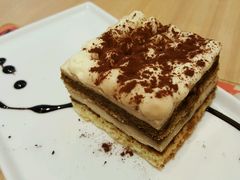 -必胜客(WOW中心城店)