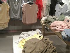 -H&M(星河城店)