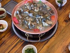 -阿婆情腊排骨火锅(金虹路店)