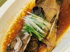 -万龙洲海鲜(大兴绿地缤纷城店)