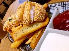 -HELLO 27 意面·沙拉·帕尼尼