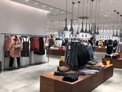 -URBAN REVIVO(西安Momopark店)