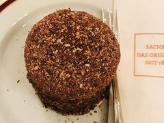 -Cafe Sacher(WIEN)