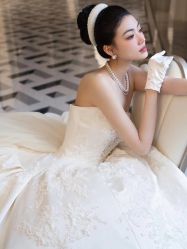 -衣贝姿婚纱礼服馆