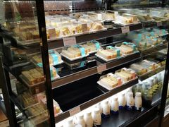 面包甜点陈列柜-85度C(广州石牌桥店)