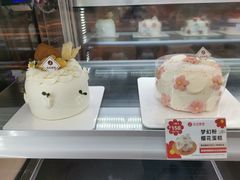 -花花卷卷·鲜食蛋糕(静安久光百货店)