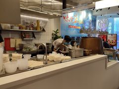 -俏凤凰(美林M·LIVE天地东座店)