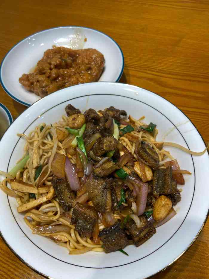 小龙虾肉虽然不大,但爆鳝拌川虾仁爆鳝图片拌川虾仁鳝丝拌川橙v爆鳝拌