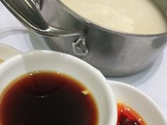 -红鼎豆捞·非遗鲍皇汤火锅(宝丰路店)