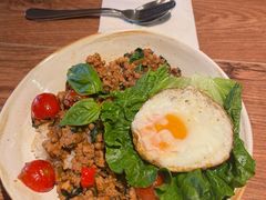 -玛格萝妮比萨屋(陆家浜路店)