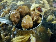 手打牛肉丸-美兰春记食店·龙舌坡红烧牛肉