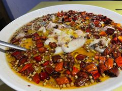 鲜花椒泉水鱼-湖畔鲁菜·二十年老字号餐厅(大明湖店)