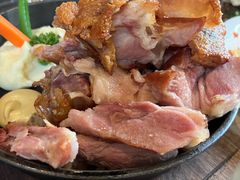 -LENBACH兰巴赫西餐啤酒坊(大连东港店)