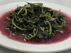-余杨鸭鸭餐厅