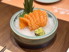 三文鱼刺身六切-山葵家·创意料理(宁波来福士店)