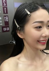 -现代经典婚纱摄影