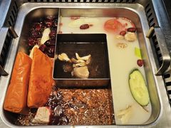 -味舵主重庆火锅(邓尉路店)